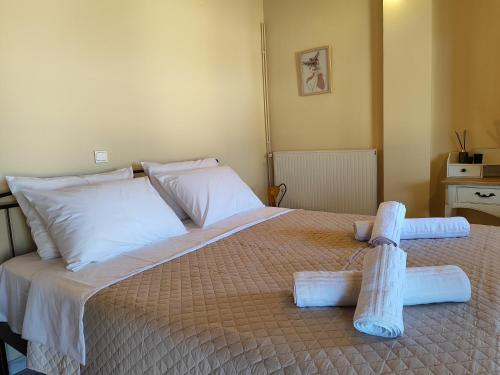 Una cama o camas en una habitación de Sea View House