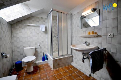 Ένα μπάνιο στο Kirchstr 38 Borkum Ferienwohnung 38