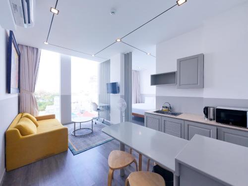 Köök või kööginurk majutusasutuses FIT Hotel Can Tho