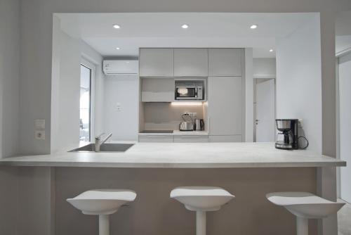 Belle Helene Luxury, Fully Reno, Athenian Riviera