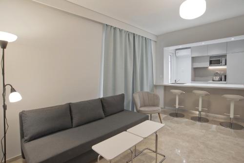 Belle Helene Luxury, Fully Reno, Athenian Riviera