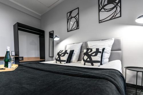 Ένα ή περισσότερα κρεβάτια σε δωμάτιο στο VANTA Business Center