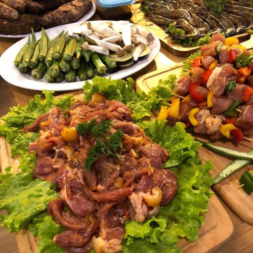 Makanan di atau berdekatan aparthotel ini