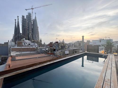 Enjoybcn Gaudi Apartments