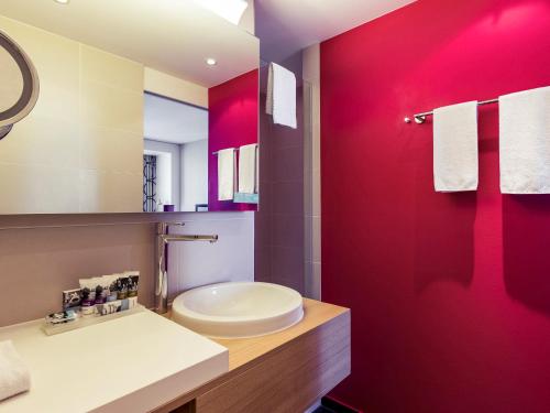 Ванная комната в Mercure Amsterdam City Hotel