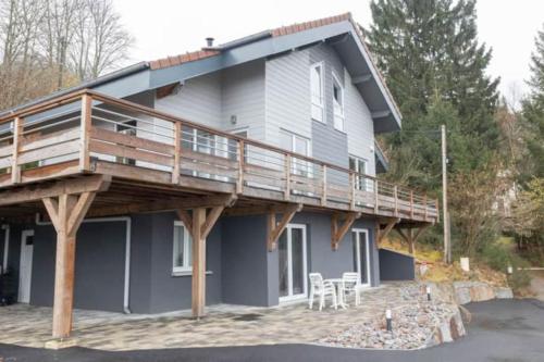 Le refuge des Gouttridos, imprenable vue lac 4-5p