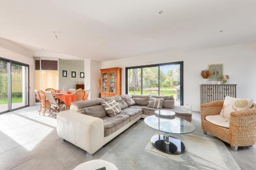 Maison avec piscine pour dix personnes