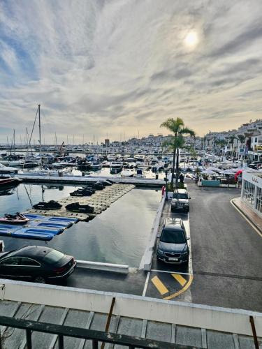Chic Marina Gem Puerto Banus