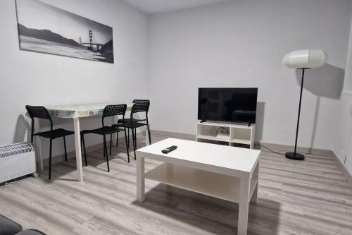 1A114 Apto moderno en Gijón by R2R Consulting