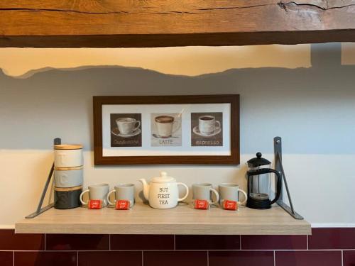 Studio 3B The Carriage House York 6m Village Location photo 14