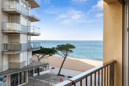 WELCS APARTAMENTO 130 PDA frente al mar