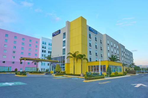 Bangunan di mana terletaknya hotel