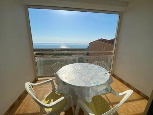 T3 avec terrasse, ascenseur et parking au Barcarès près de la plage - FR-1-782-13