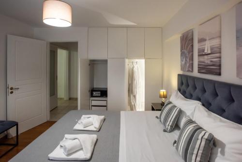 KG Acropolis Escape Spa Apartment