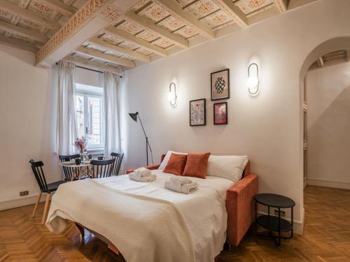 The Best Rent - Spacious two-bedroom apartment in old town
