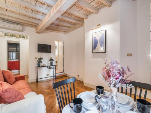 The Best Rent - Spacious two-bedroom apartment in old town