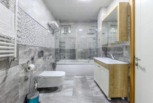 Ένα μπάνιο στο Sisli Form Hotel