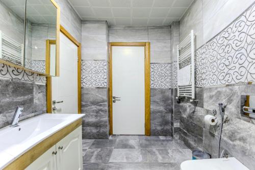 Ένα μπάνιο στο Sisli Form Hotel