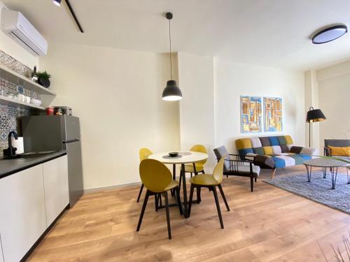 C.15 Vardan's apartment