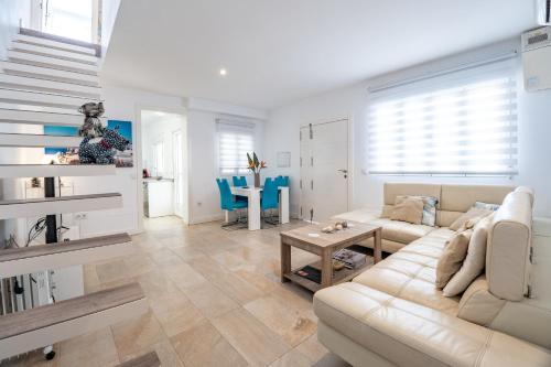 Precioso chalet a pie de playa