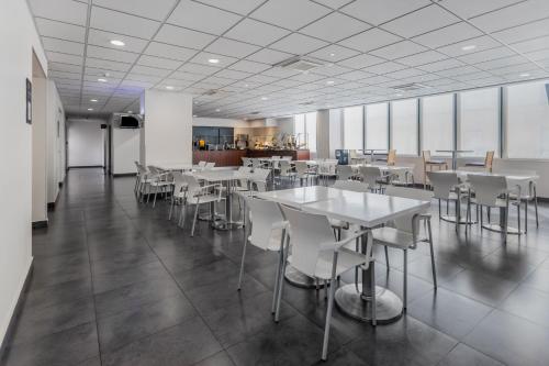 Restoran atau tempat lain untuk makan di City Express by Marriott Oaxaca