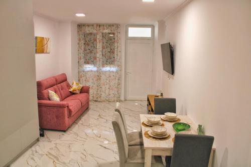 Calpe apartamento nuevo primera línea playa y piscina wifi