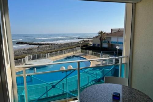 Elegance sea view with swimming pool