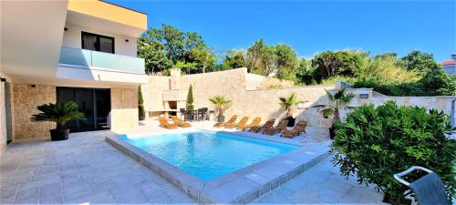 Villa Kajgo II
