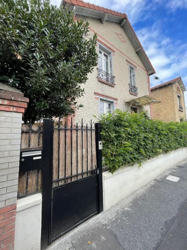 Paris JO 2024 - Maison aux airs de vacances