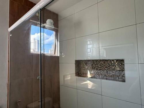 Ванна кімната в Flat Premium Oiticica