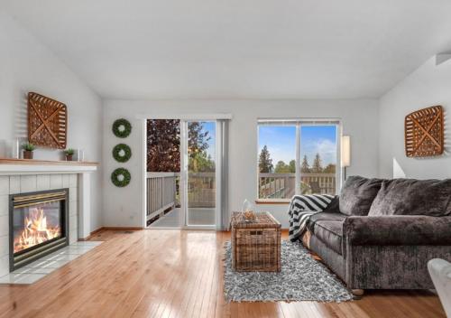 Ein Sitzbereich in der Unterkunft New Ridge View Marysville 3 beds 2 baths