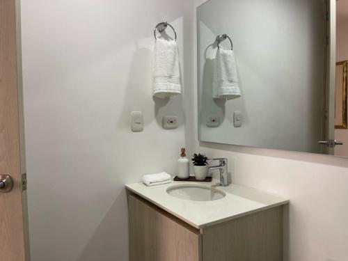 Ванна кімната в Comodo apartamento central