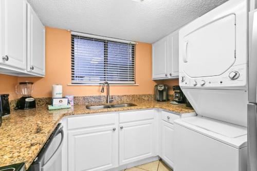 SunDestin Resort Unit 1712 photo 14