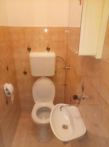 Apartments with parking space Okrug Gornji - Ciovo - 22795
