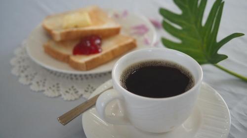 ホテルの敷地内または近くでの食事または食べ物