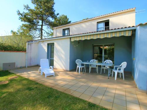 Maison avec Jardin près de la Plage, WiFi, 300m du Phare - FR-1-22-291
