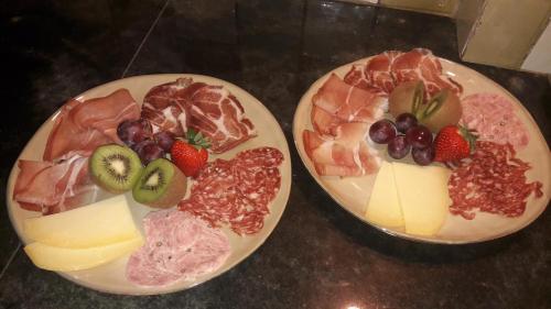 B&Bの敷地内または近くでの食事または食べ物