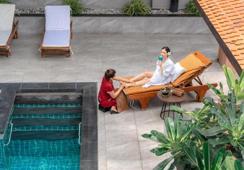 Tetamu yang menginap di Jasmine City Hotel