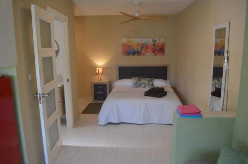 Excepcional Apartamento LOFT a pie de playa en CHALET ROQUETES