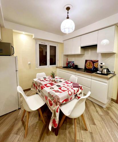 Η κουζίνα ή μικρή κουζίνα στο Very nice cosy new appart