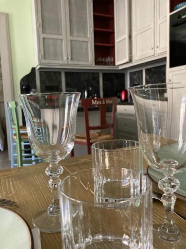 Nápoje v ubytování Mes à Moi in Pezenas - Appartements de charme - Baignoire Balnéo