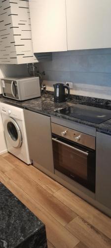 Nhà bếp/bếp nhỏ tại Calido Departamento en Palermo Chico