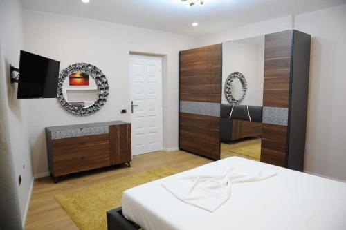 Near Center Apartments 1