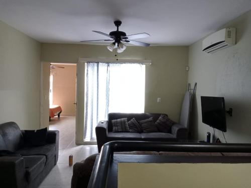 Gallery image of AIRPORT APARTMENT MONTERREY 628 in Monterrey
