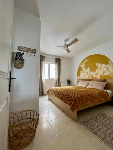 Cozy two-bedrooms apartment with big terrace and ocean view - by TENERIFEHINTS