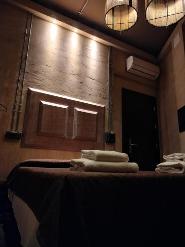Un baño de Hotel & Hostel 7