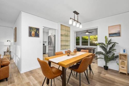 Gambar di galeri bagi Modern Home Near UF, Stadium - Private Gazebo di Gainesville