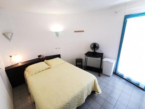 Voodi või voodid majutusasutuse Résidence ILE DES PECHEURS - Maisons & Villas pour 6 Personnes 54 toas
