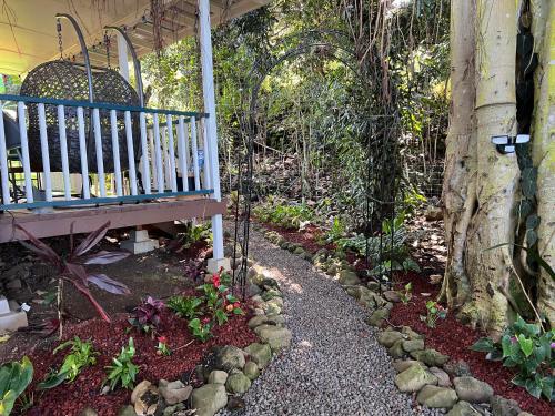 Giardino di Banyan Bungalow