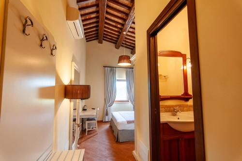 Koupelna v ubytování Borgo Sant'Apollinare - Resort